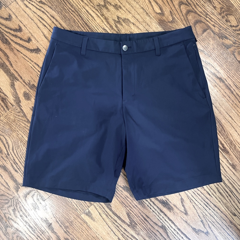 Lululemon Shorts Mens Size 34 ca 35801 rn 106259 9" Inseam Navy Stretch